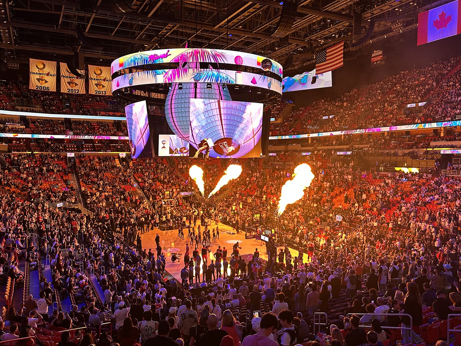 Los Miami Heat jugarán como «Vice City» la víspera de GTA 6: pista especial, equipación nueva y partido en ESPN